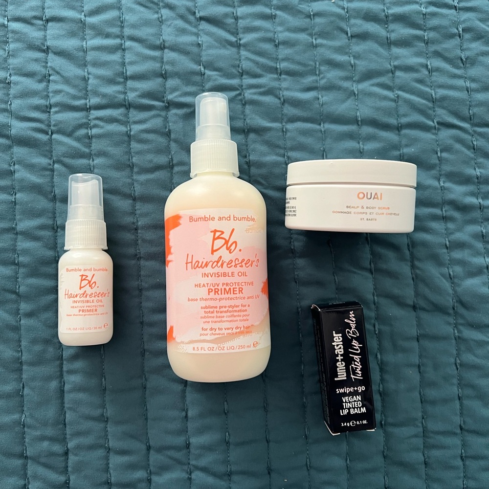 Hair and lip balm set